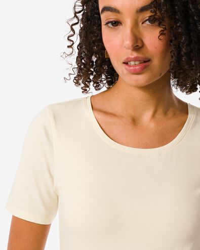 Damen-T-Shirt, Rundhalsausschnitt, Kurzarm eierschalenfarben eierschalenfarben - 36350790OFFWHITE - HEMA