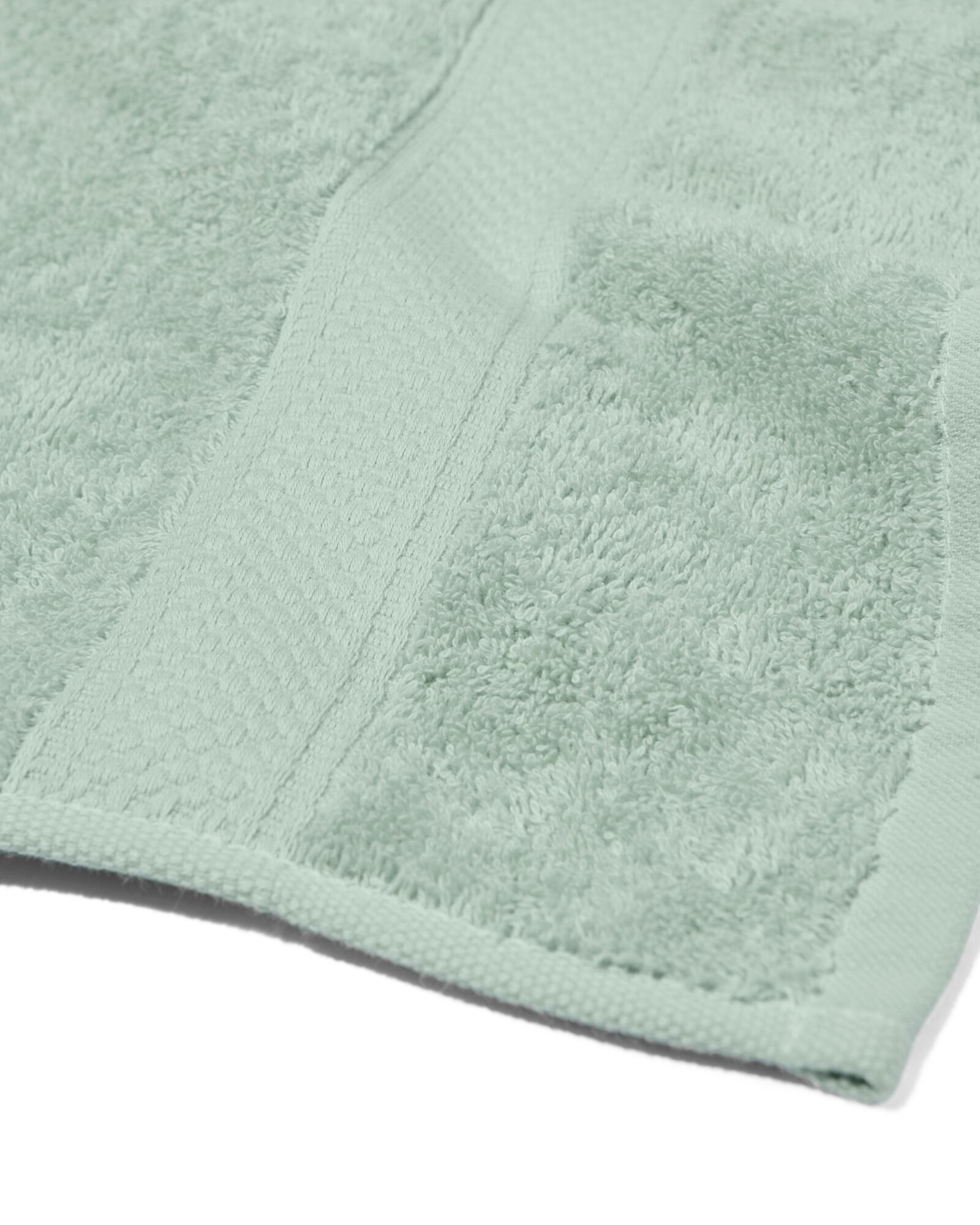 serviette de bain - 70 x 140 cm - qualit&eacute; &eacute;paisse - vert poudr&eacute; vert clair serviette 70 x 140 - 5210082 - HEMA