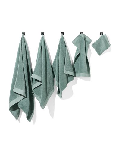 handdoeken - hotel extra zacht zeegroen handdoek 50 x 100 - 5284608 - HEMA