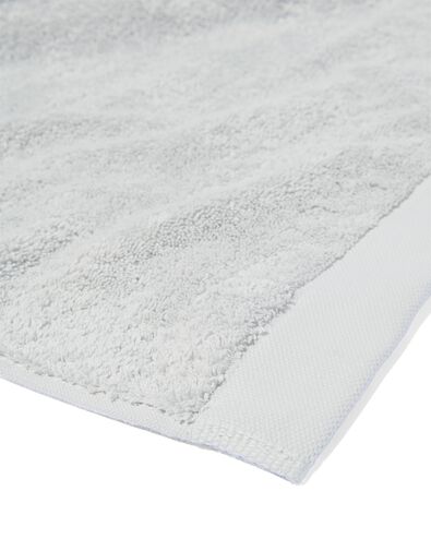 serviette de bain ultrasoft 100 x 50 - gris clair gris clair serviette 50 x 100 - 5240071 - HEMA
