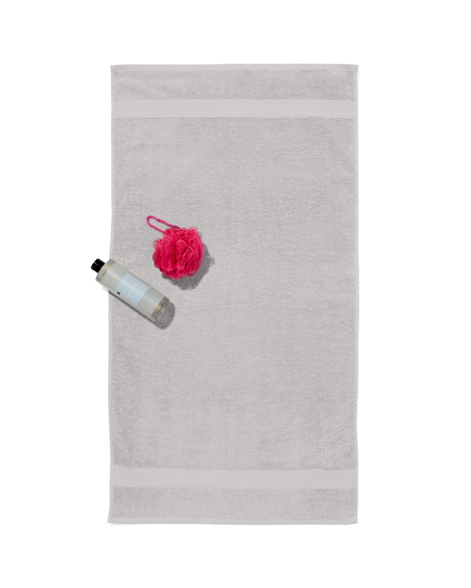 serviettes de bain - qualit&eacute; &eacute;paisse gris clair serviette 60 x 110 - 5240204 - HEMA