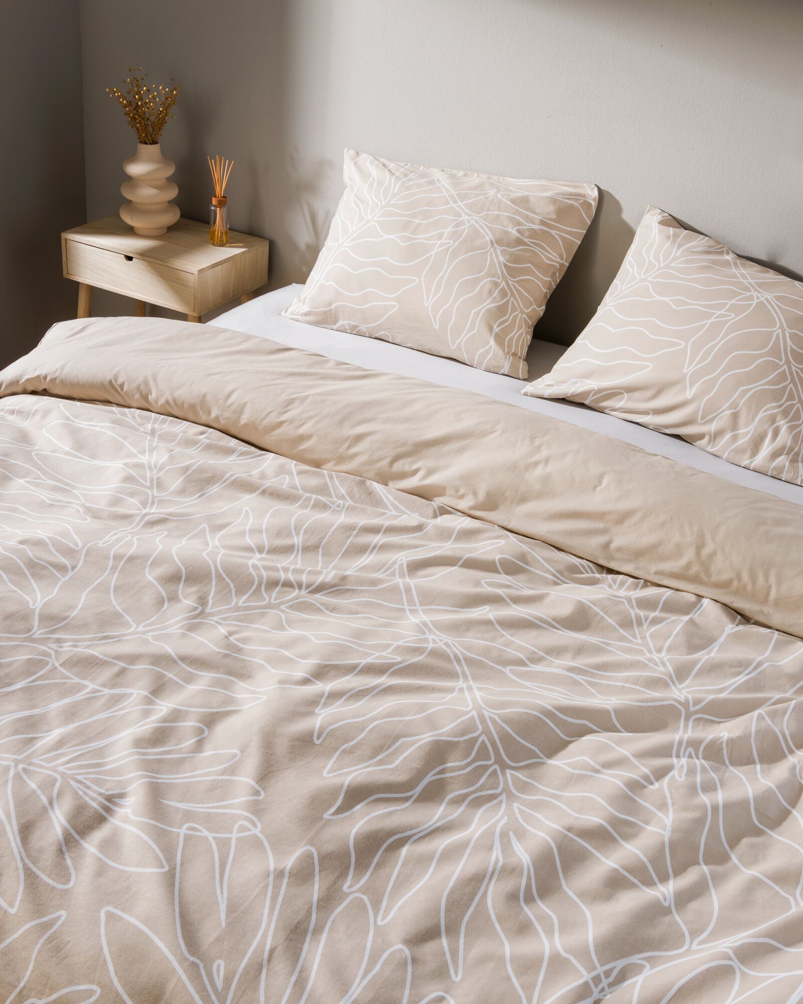 housse de couette - coton doux - feuilles sable - 1000025958 - HEMA