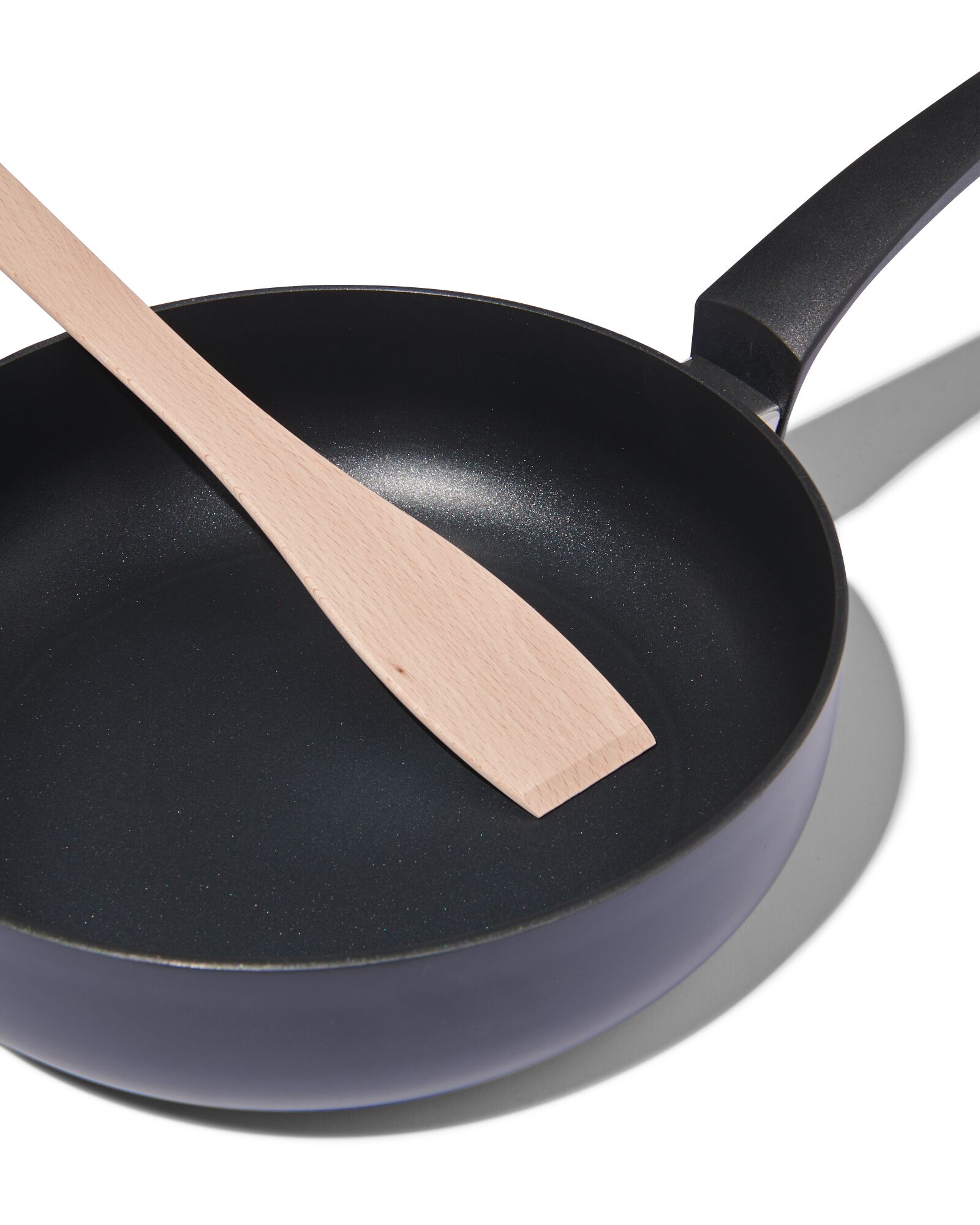 sauteuse avec couvercle &Oslash;28 cm Malm&ouml; sauteuse 28 cm Malmo - 80190036 - HEMA