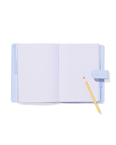 Nachf&uuml;llbares Notizbuch A5, gef&uuml;llt mit Linienbl&auml;ttern, Hellblau - 14170091 - HEMA