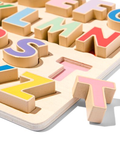 puzzle incrust&eacute; lettres bois 22x29,4 - 15180069 - HEMA