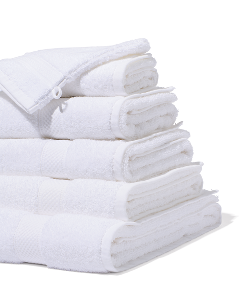 Nutteloos Vooruitgaan Druipend baddoek zware kwaliteit 50 x 100 - wit - HEMA