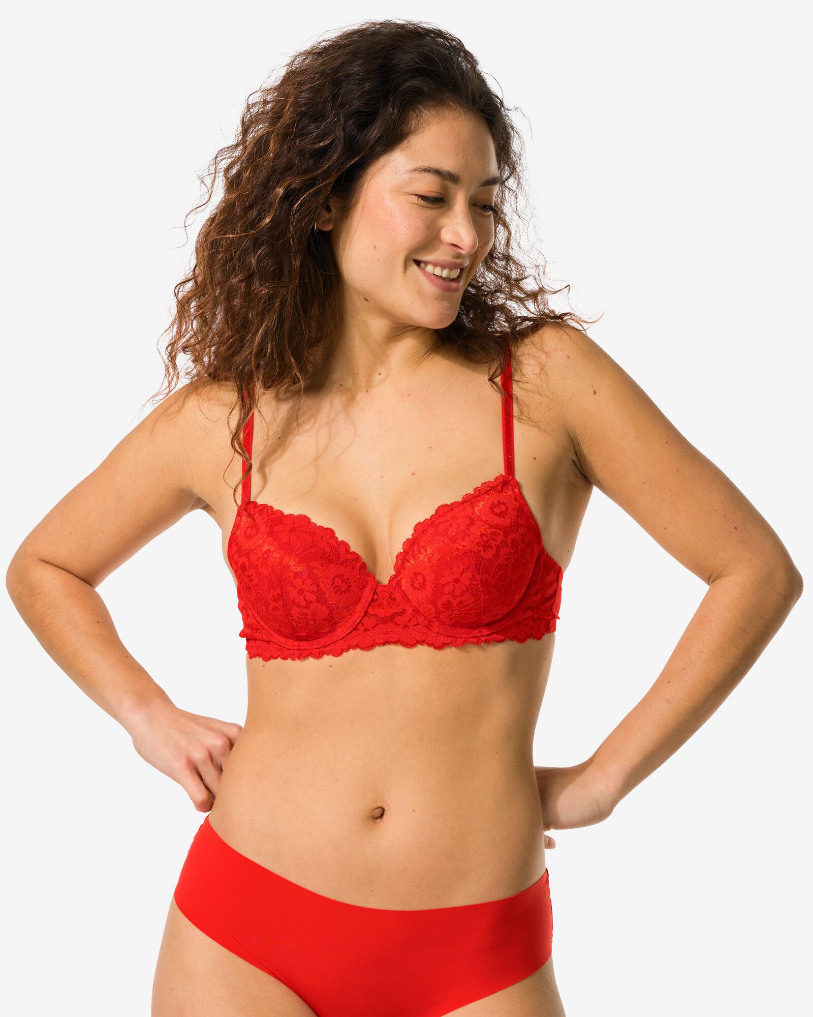 Vorgeformter Spitzen-BH mit B&uuml;gel rot - 21840210RED - HEMA