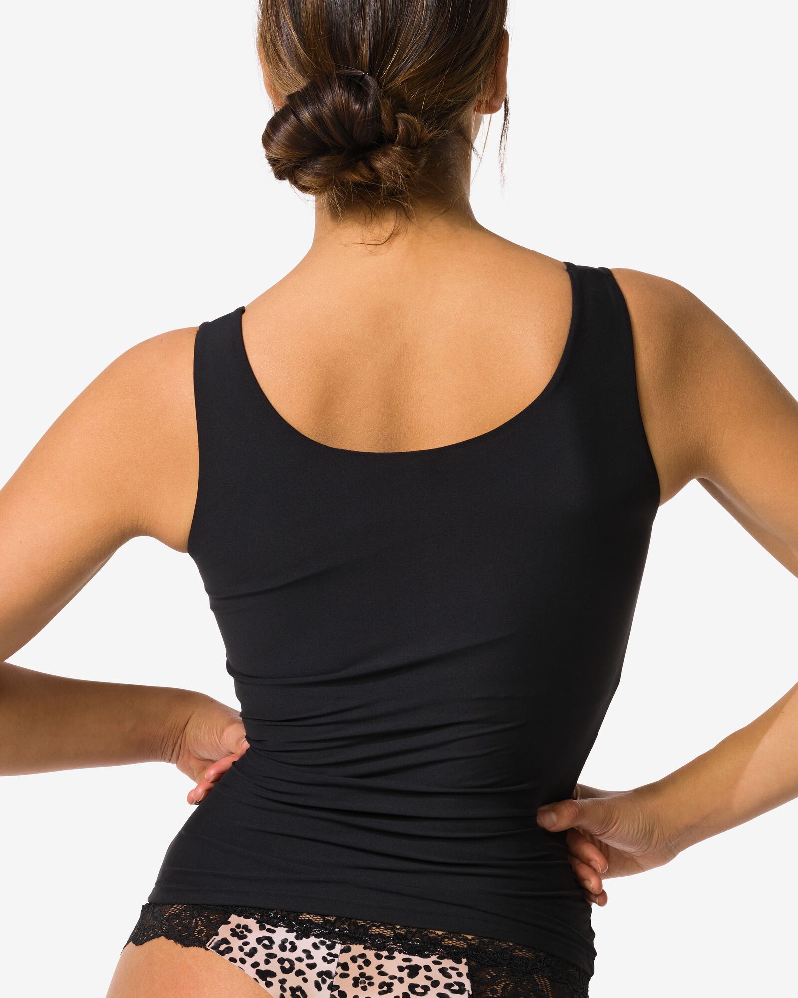 haut femme avec bonnets int&eacute;gr&eacute;s smoothing noir noir - 19602781BLACK - HEMA