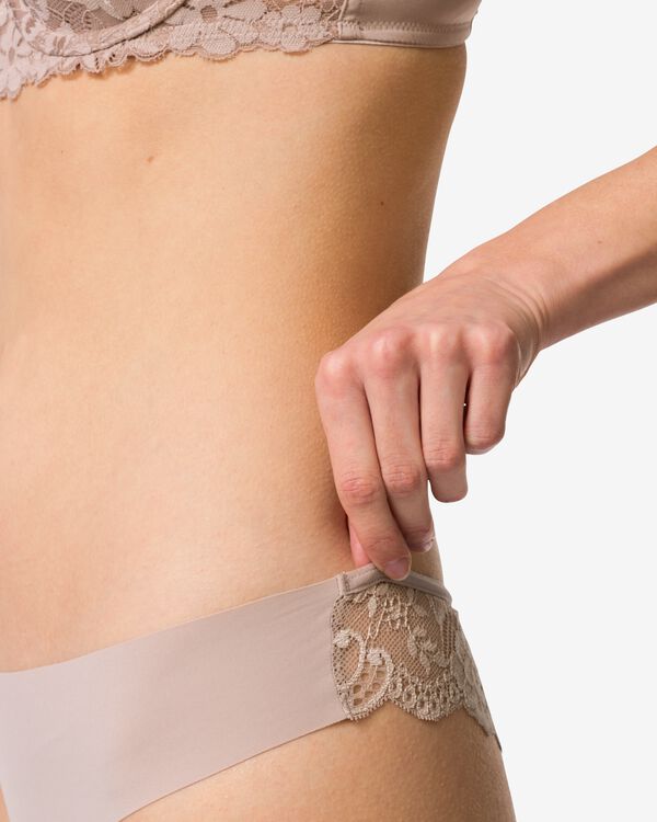 string femme microfibre d&eacute;coup&eacute; au laser avec dentelle beige beige - 19601234BEIGE - HEMA