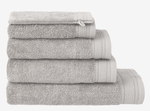 serviette de bain-50x100 cm-hôtel extra épais-gris clair uni - 5240198 - HEMA