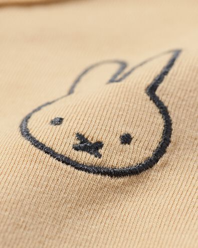 t-shirt nouveau-n&eacute; Miffy avec rabat sable sable - 33437620SAND - HEMA
