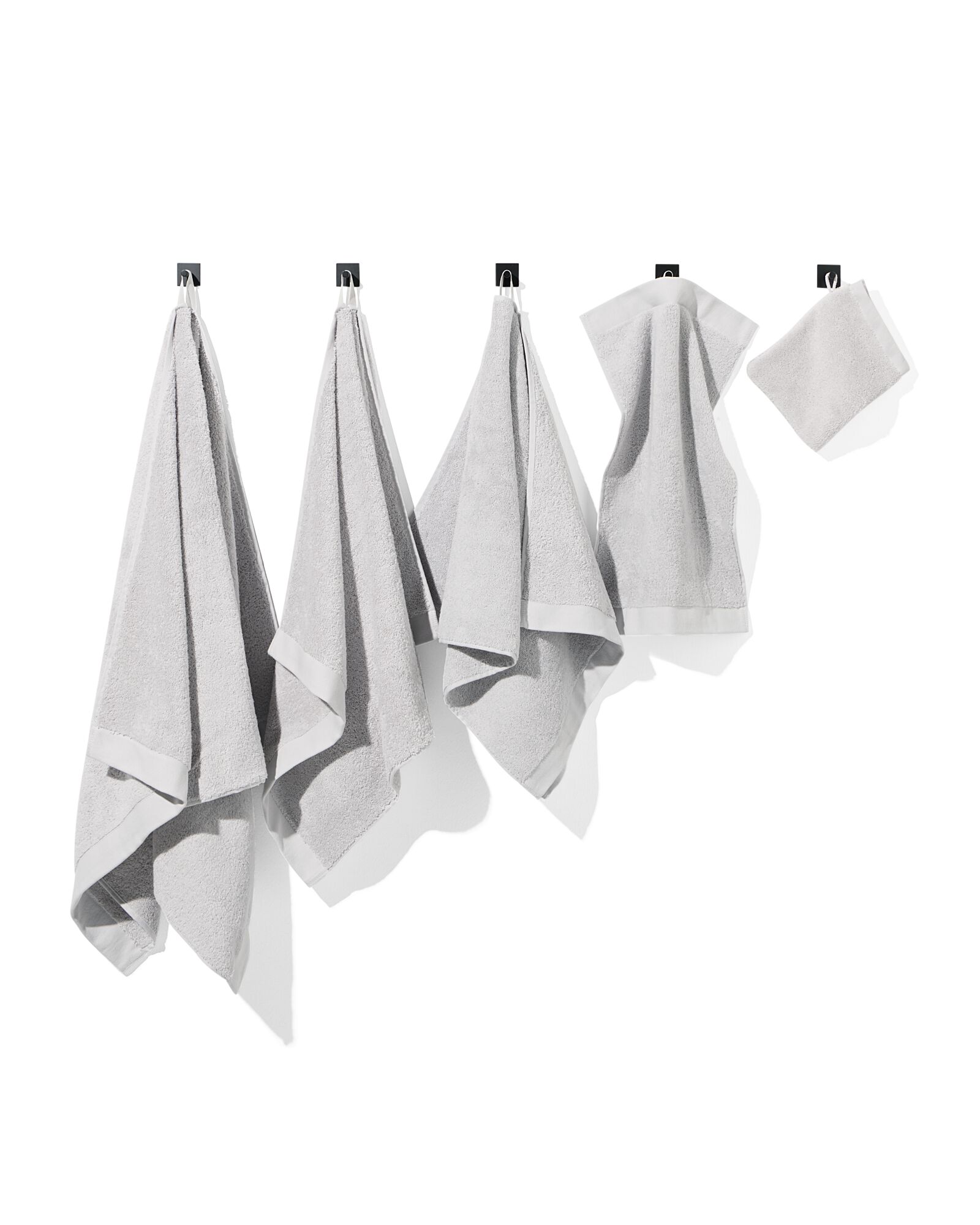 handdoek - 50 x 100 - hotel extra zacht - lichtgrijs lichtgrijs handdoek 50 x 100 - 5240071 - HEMA