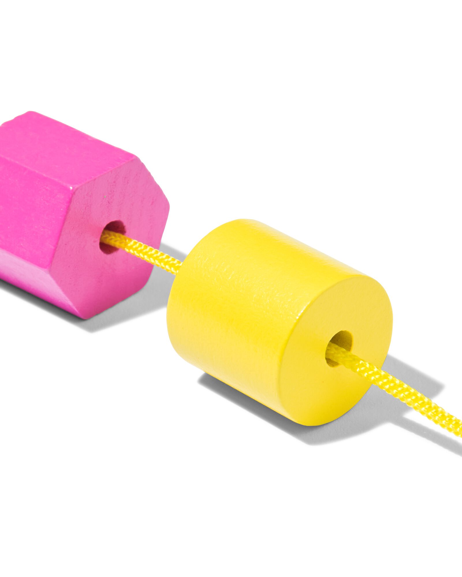 Seau de perles en bois avec ficelle - 70 pi&egrave;ces - 15100577 - HEMA