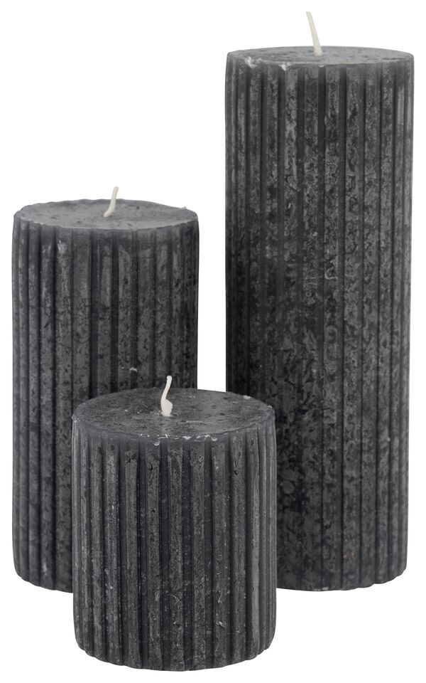 rustikale Kerze mit Relief schwarz schwarz - 1000025605 - HEMA