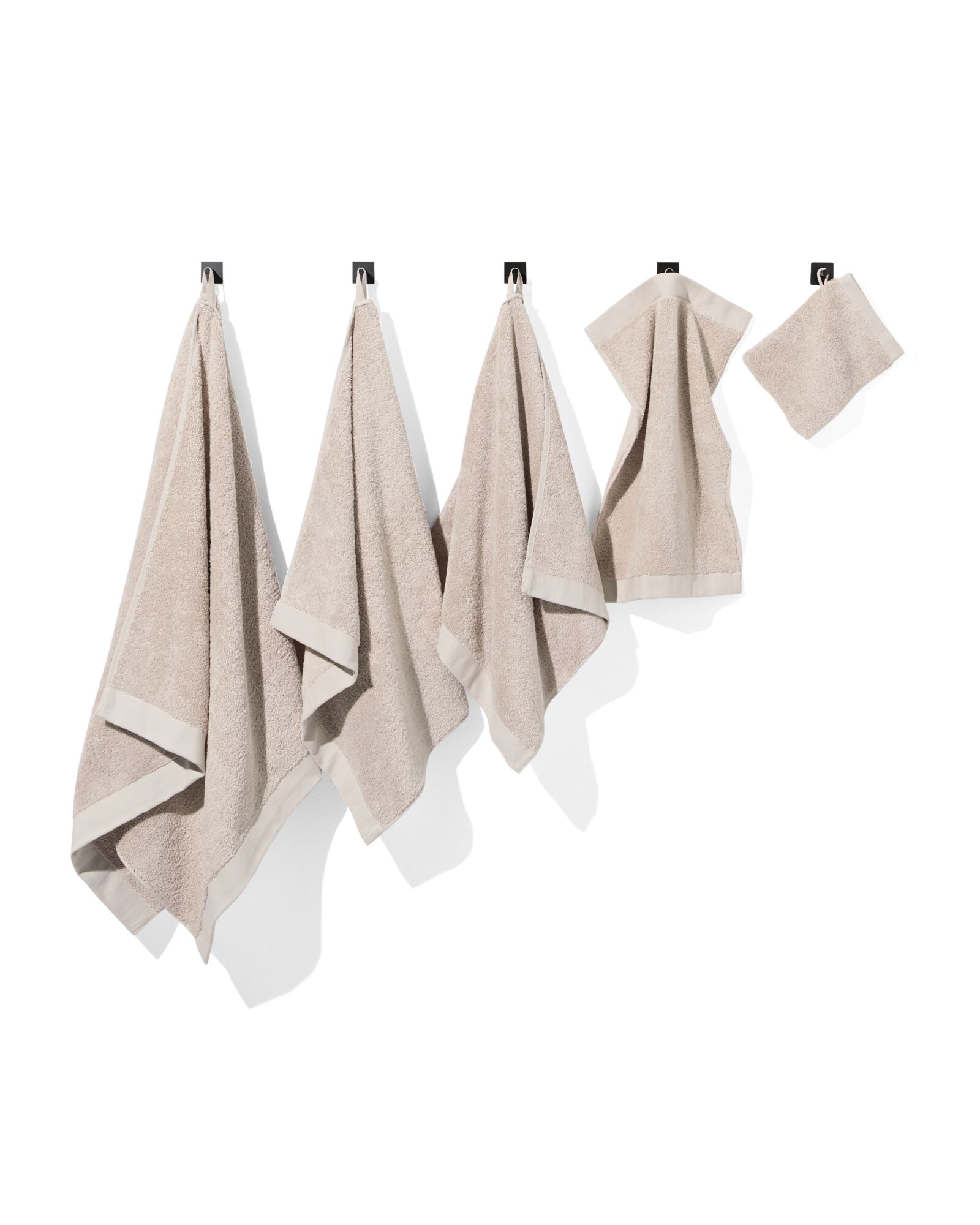 serviette de bain 70x140 qualit&eacute; h&ocirc;teli&egrave;re extra douce sable sable serviette 70 x 140 - 5270010 - HEMA