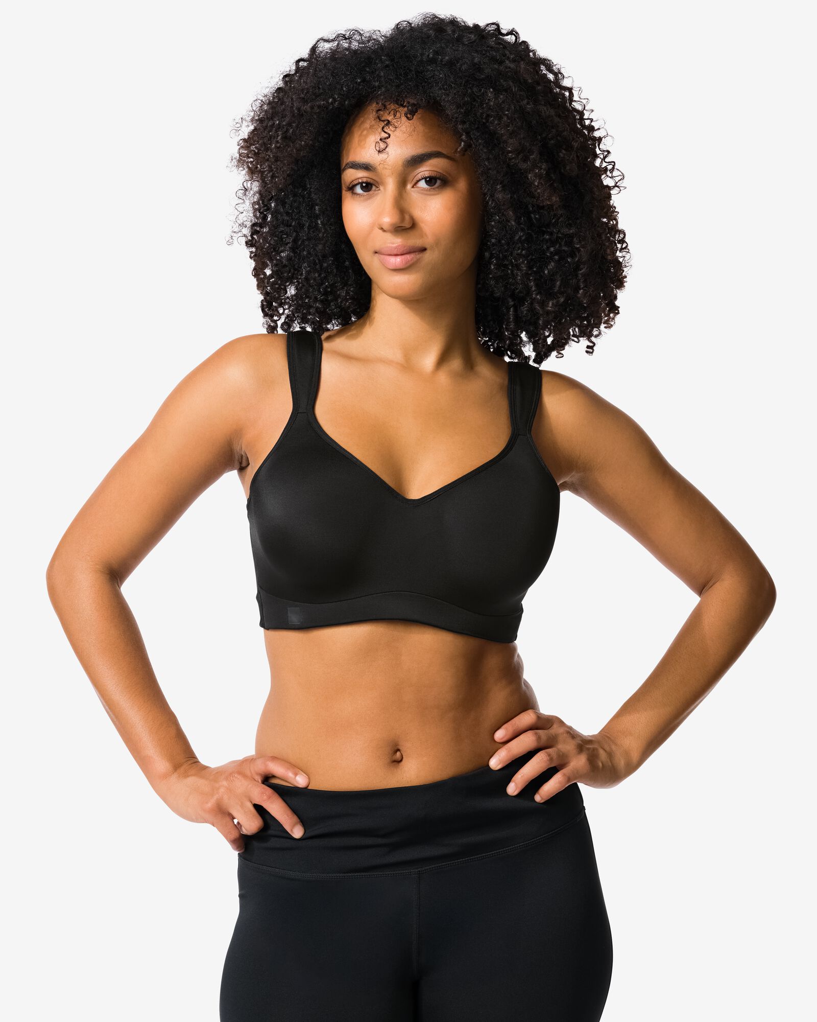 soutien-gorge de sport pr&eacute;form&eacute; &agrave; maintien &eacute;lev&eacute; avec armatures noir noir - 21700264BLACK - HEMA