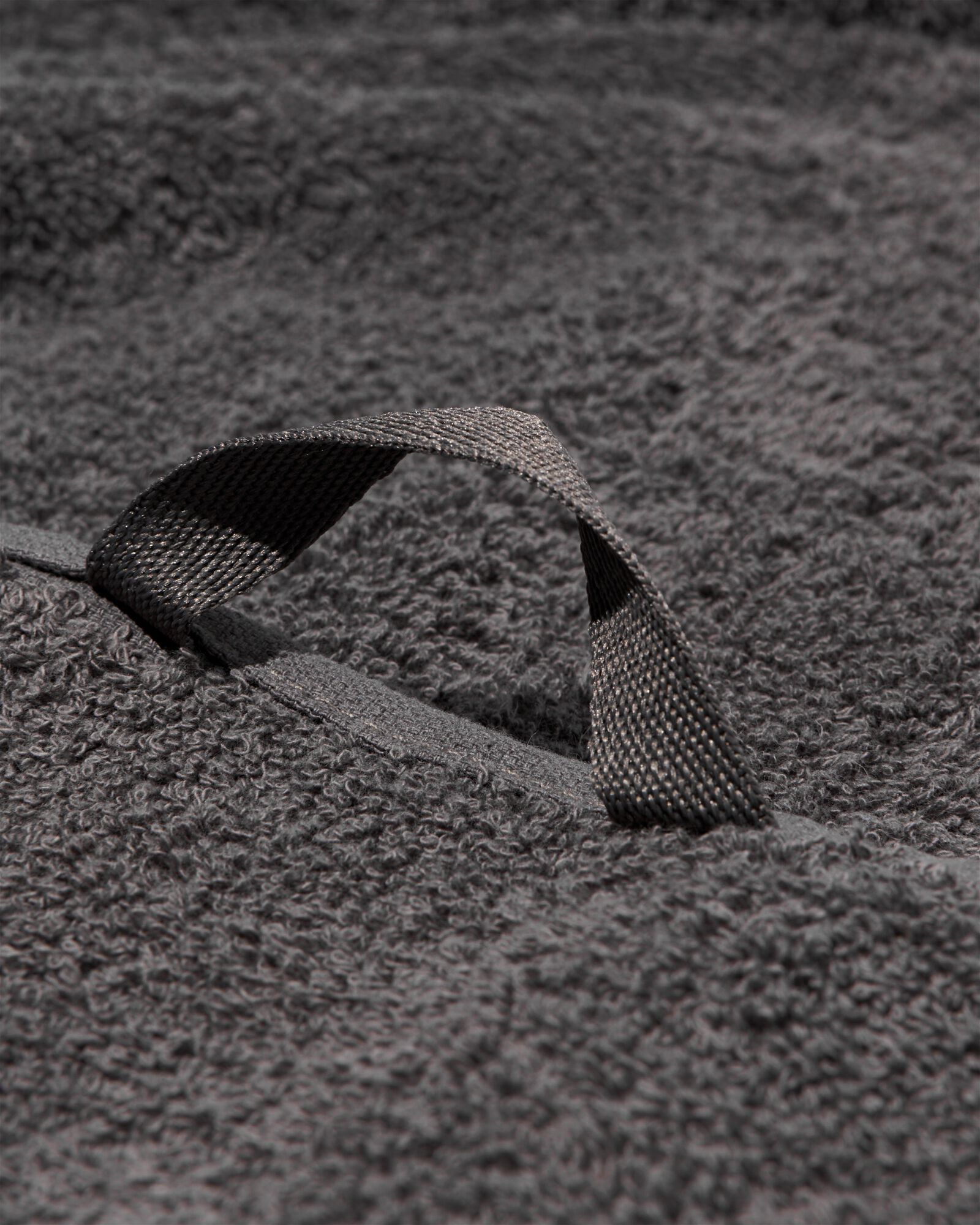 handdoeken - zware kwaliteit donkergrijs handdoek 70 x 140 - 5214602 - HEMA