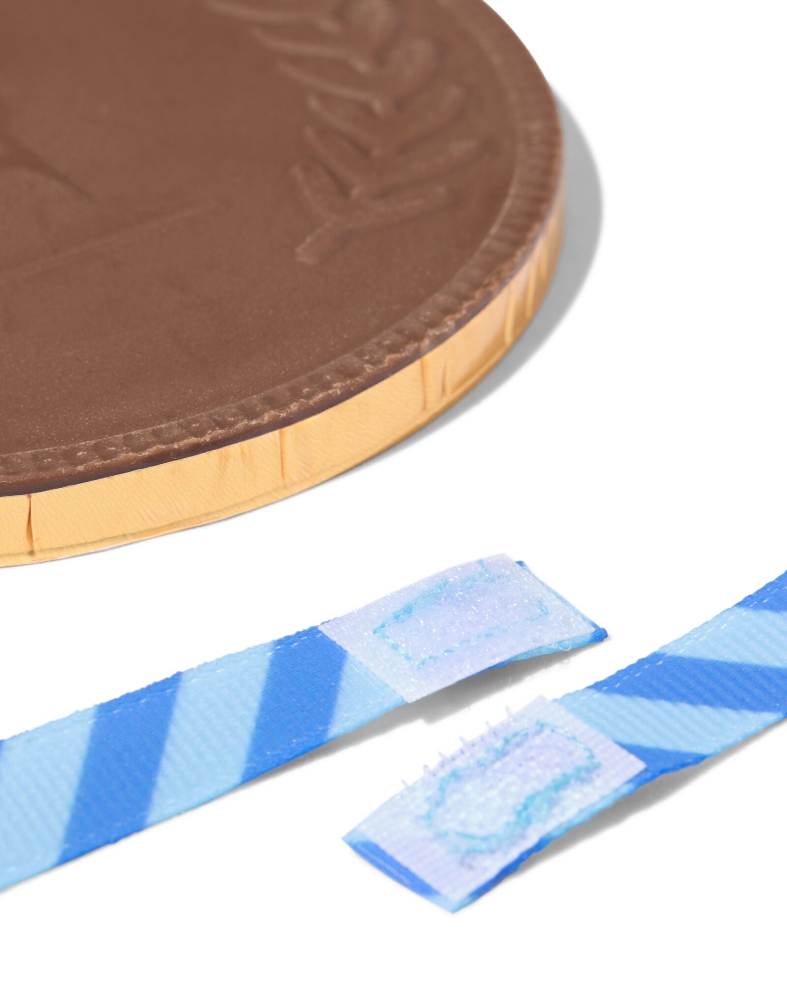 Milchschokoladen-Medaille 58 g - 24602616 - HEMA