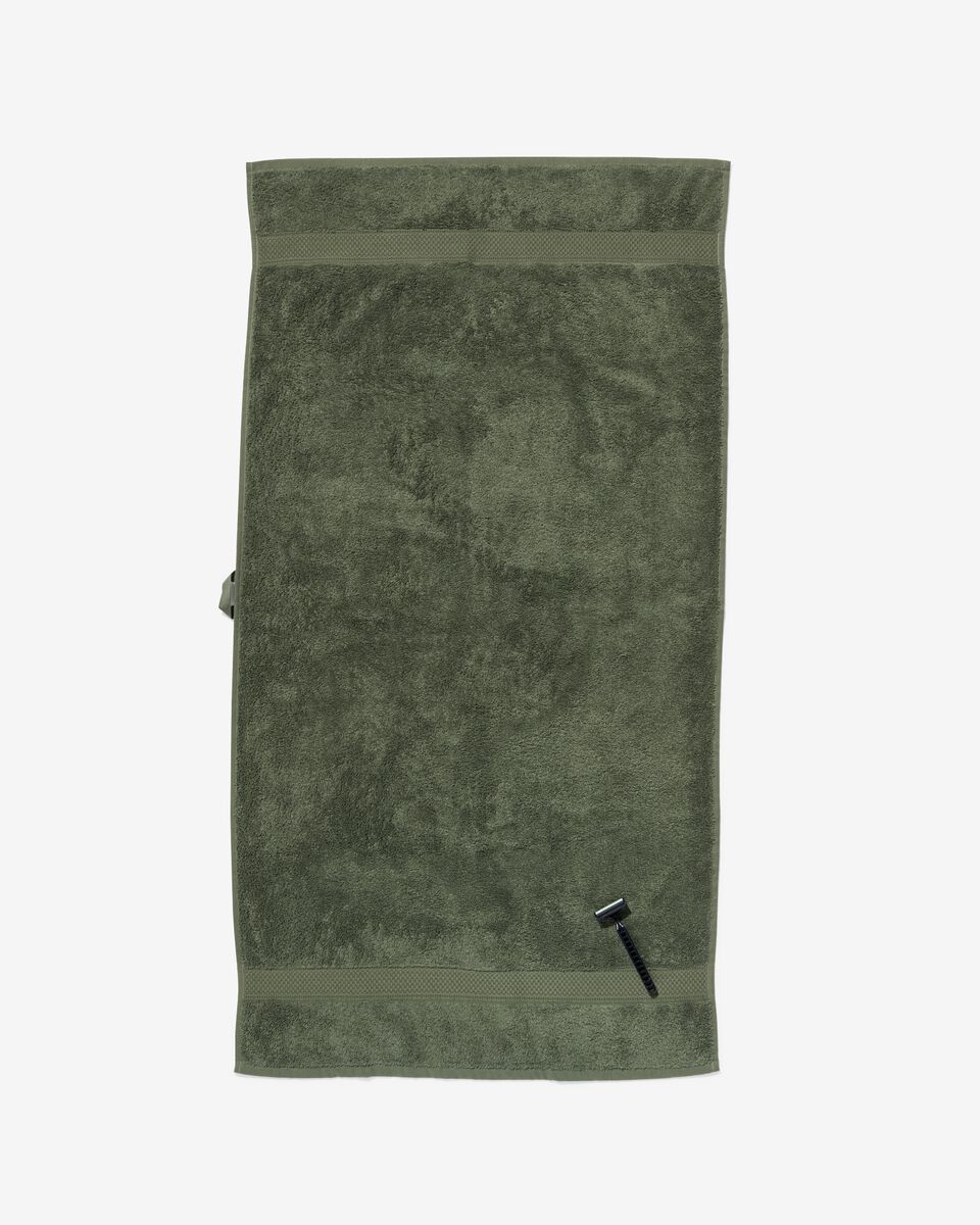 handdoek 60x110 zware kwaliteit - legergroen - 5200703 - HEMA