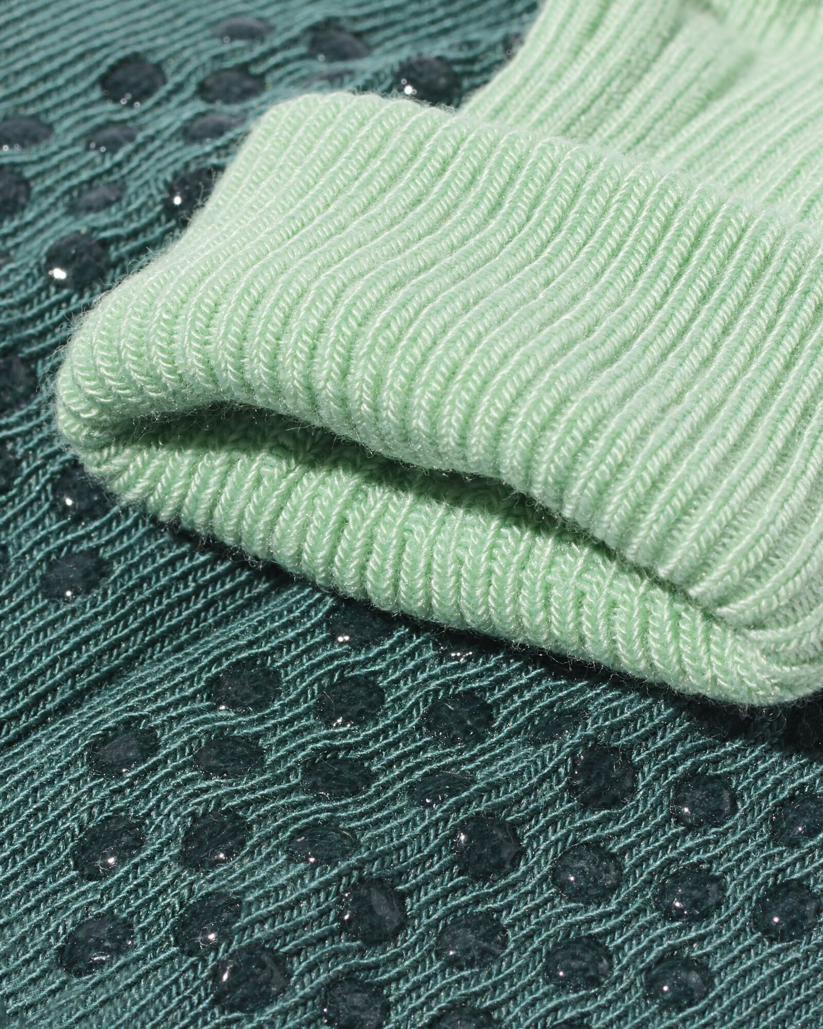 chaussettes c&ocirc;tel&eacute;es b&eacute;b&eacute; bambou - 5 paires vert vert - 4760110GREEN - HEMA