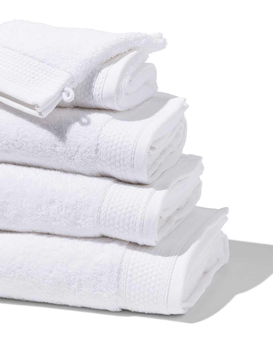serviettes de bain - qualité hôtel très épaisse blanc - 1000015151 - HEMA
