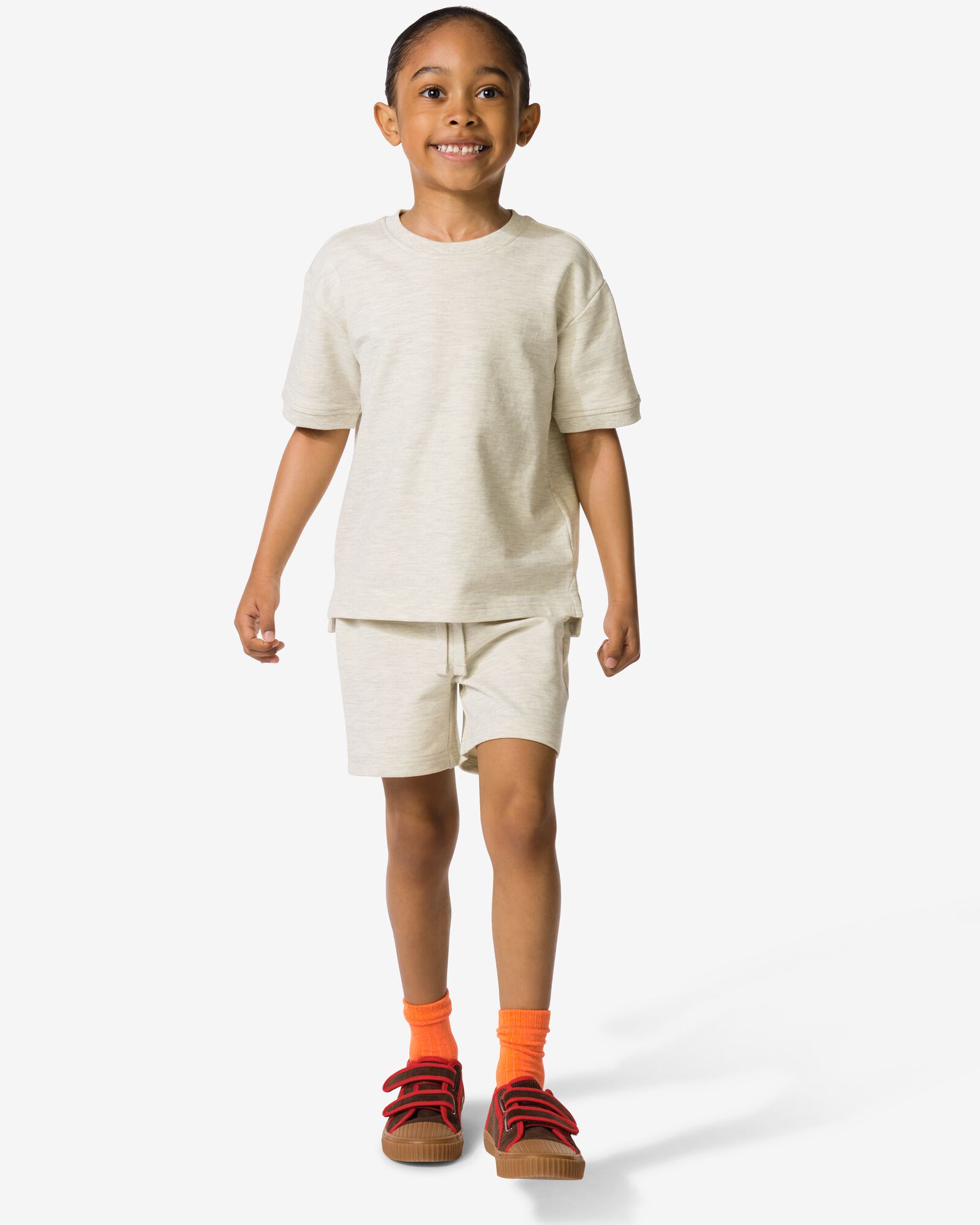 kinderkledingset regular fit zand zand - 30715817SAND - HEMA