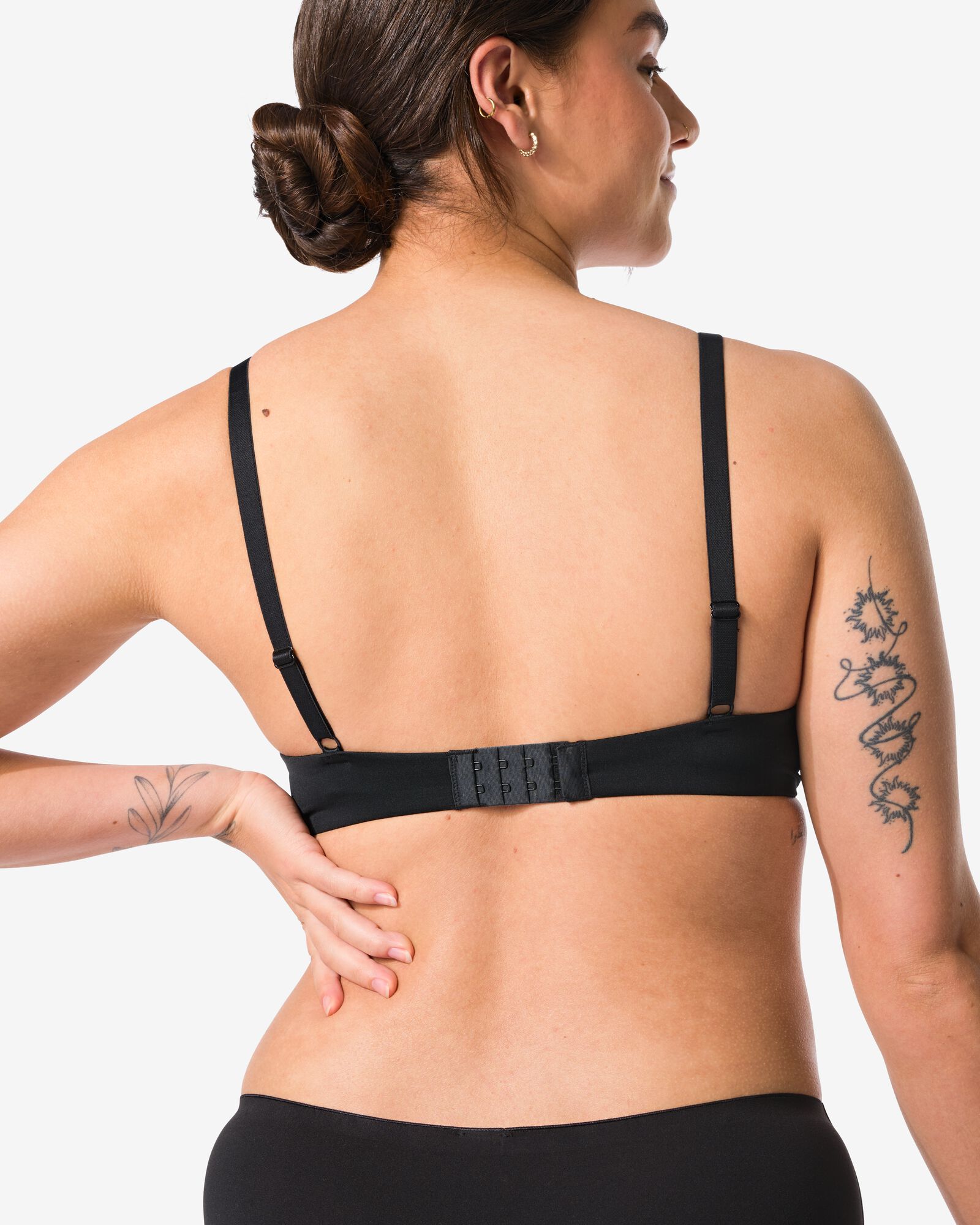 soutien-gorge pr&eacute;form&eacute; avec armatures recycl&eacute;/micro noir - 1000019365 - HEMA