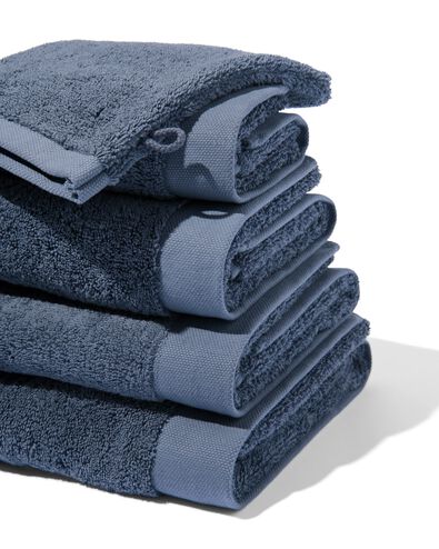 handdoeken - hotel extra zacht middenblauw handdoek 70 x 140 - 5250359 - HEMA