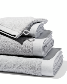 serviettes de bain - hôtel extra doux gris clair gris clair - 1000015157 - HEMA