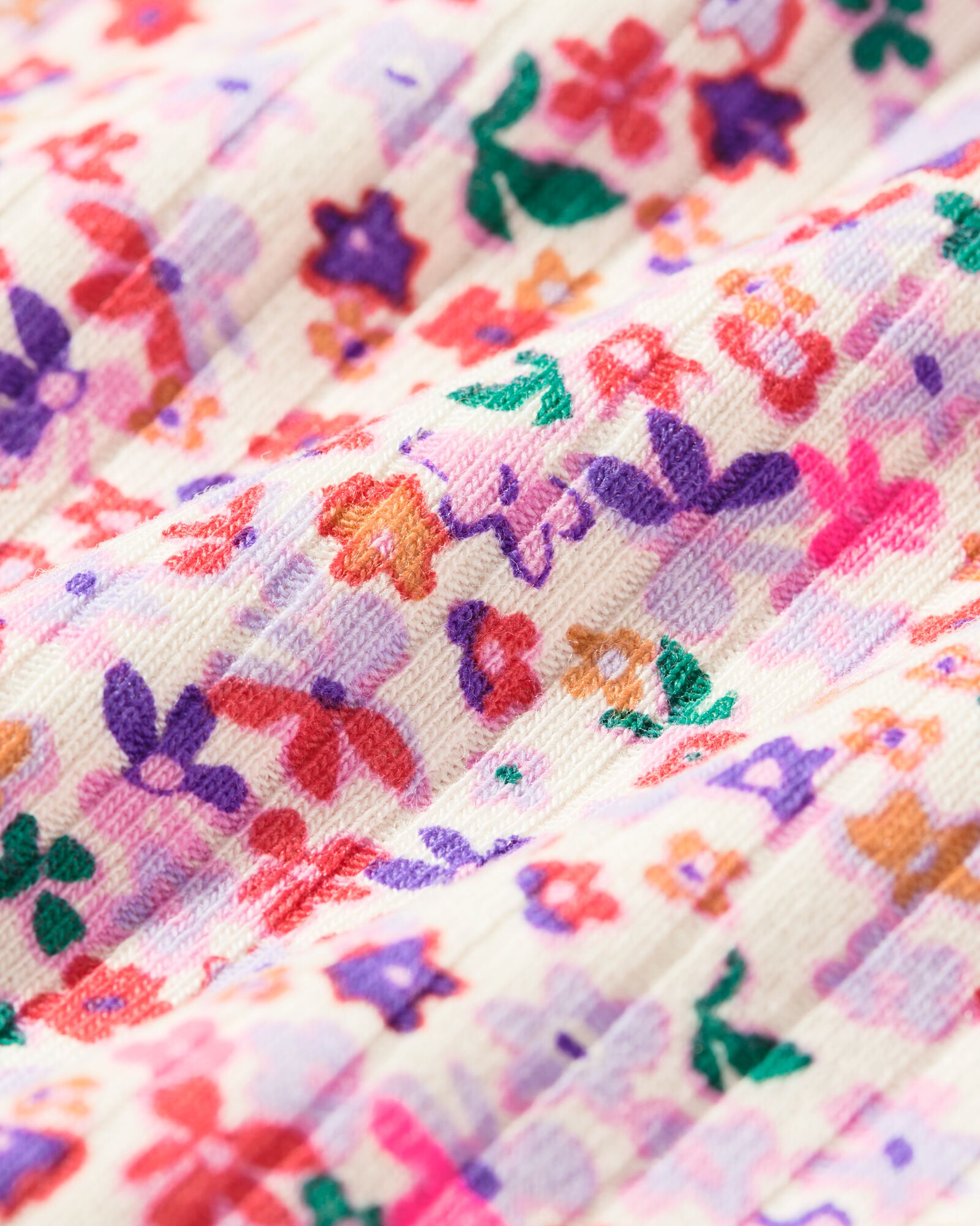 body &eacute;volutif LENZING&trade; ECOVERO c&ocirc;tel&eacute; fleurs multi multi - 33307350MULTI - HEMA