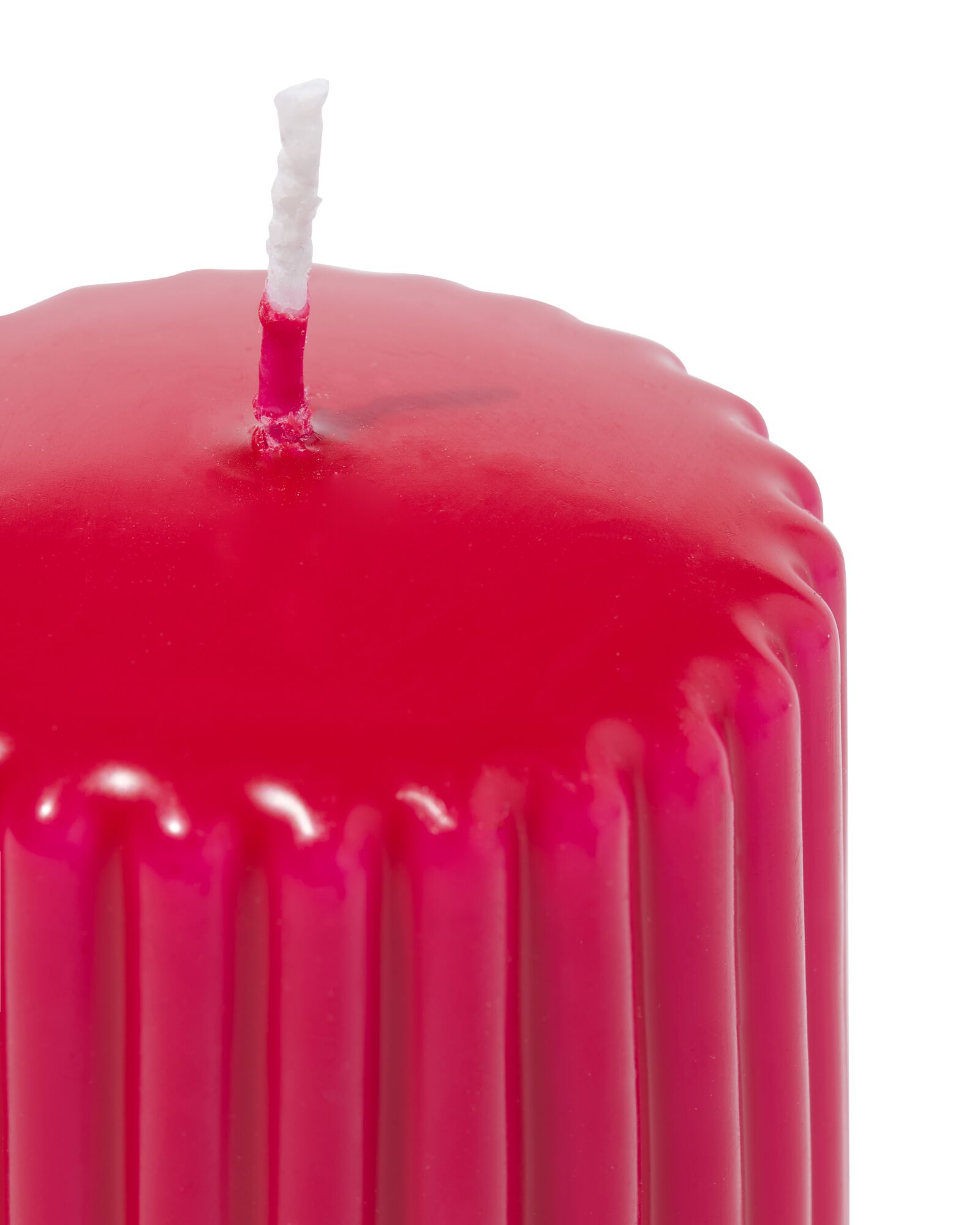 bougie 6 x 8 cm nervur&eacute;e rouge fonc&eacute; - 13503107 - HEMA