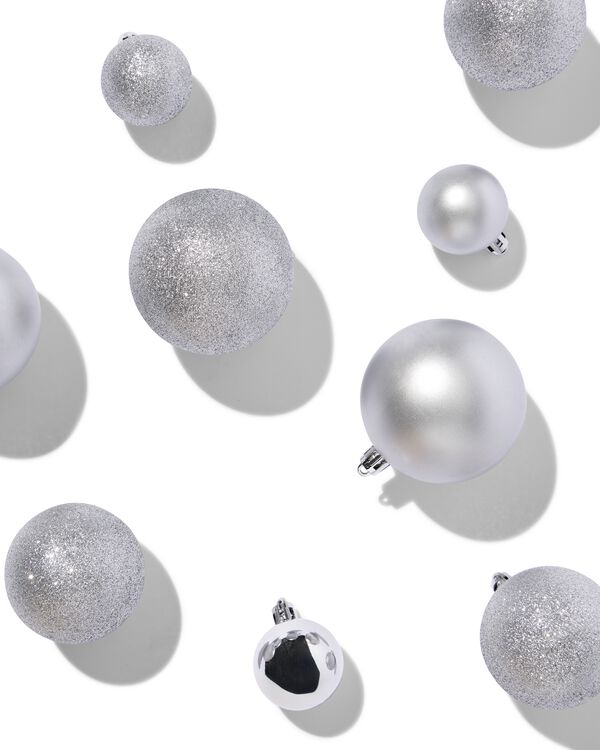 ensemble boules de No&euml;l argent&eacute;es - 44 pi&egrave;ces - 25100181 - HEMA