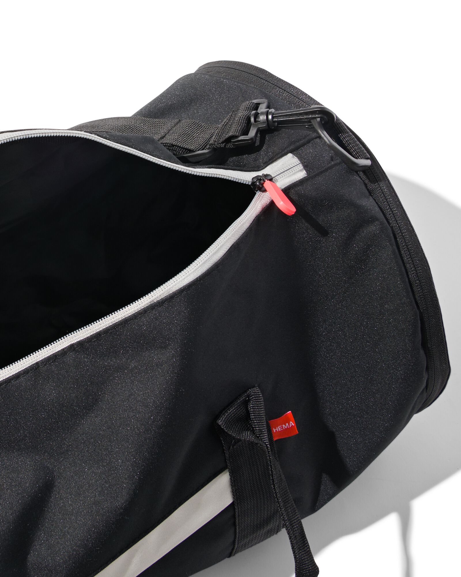 sac fourre-tout pliant rPET 28L 53x26x28 noir - 18640050 - HEMA