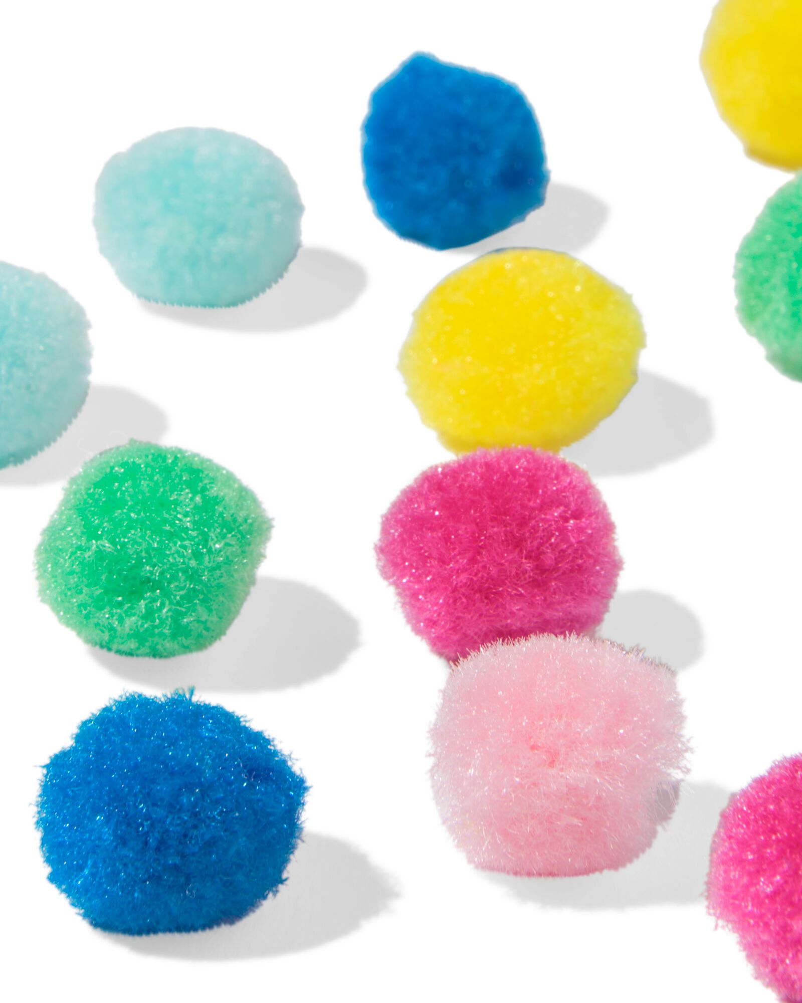 pompons - 14793323 - HEMA