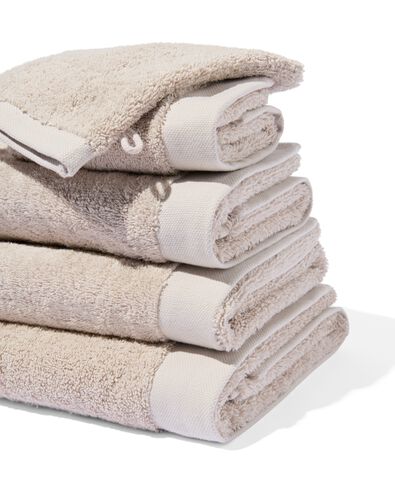 petit essuie-main qualit&eacute; h&ocirc;teli&egrave;re extra douce sable - 5270006 - HEMA