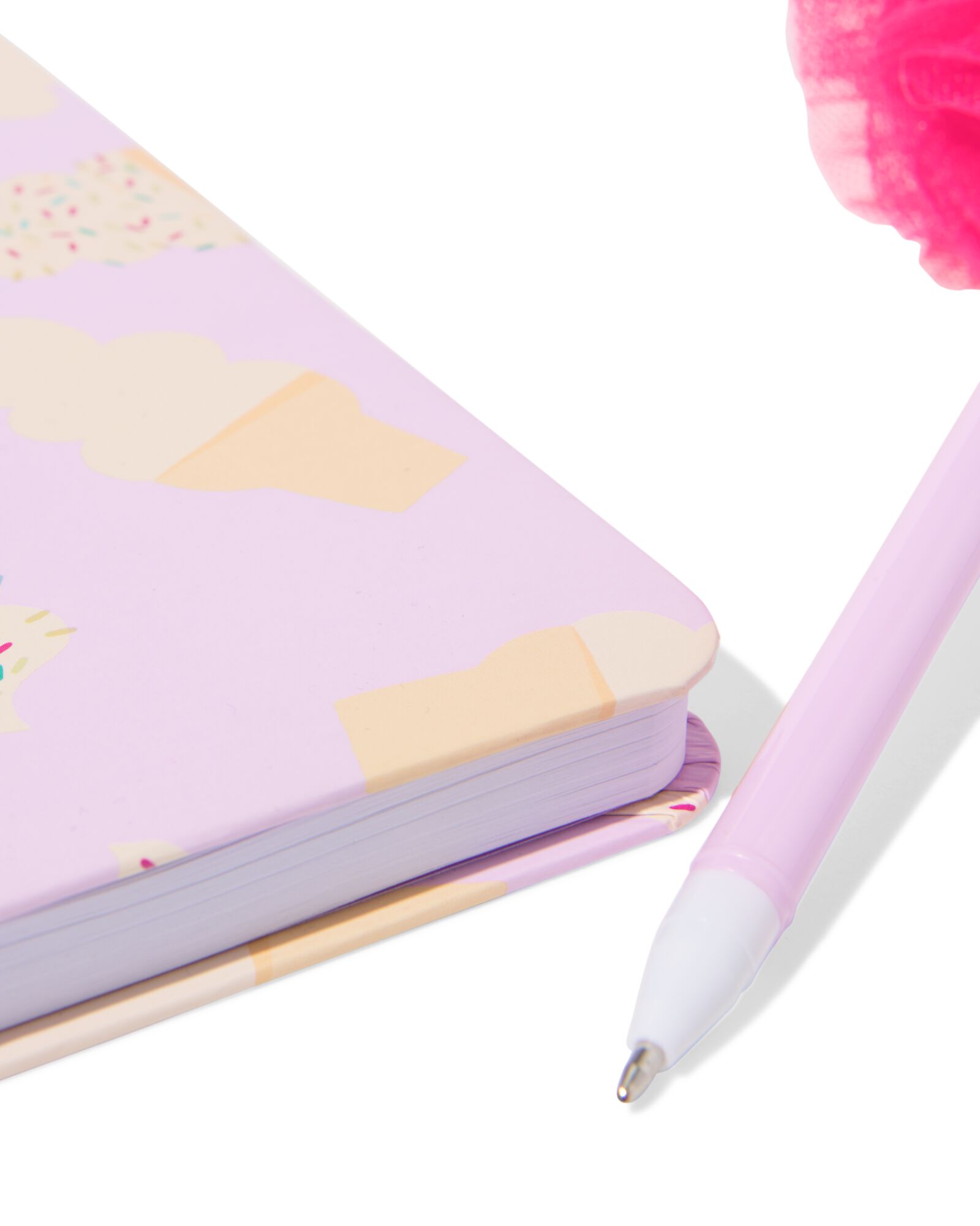 Geschenkset Notizbuch 18x12,6cm und Pompon-Stift. - 14450136 - HEMA