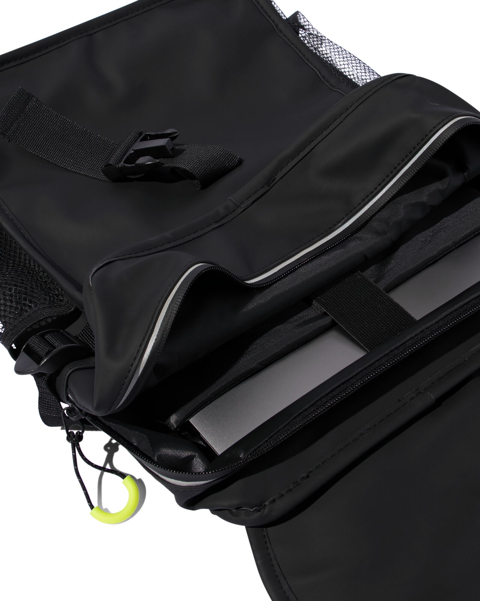 sac &agrave; dos pour ordinateur portable &eacute;tanche noir - 34410088 - HEMA