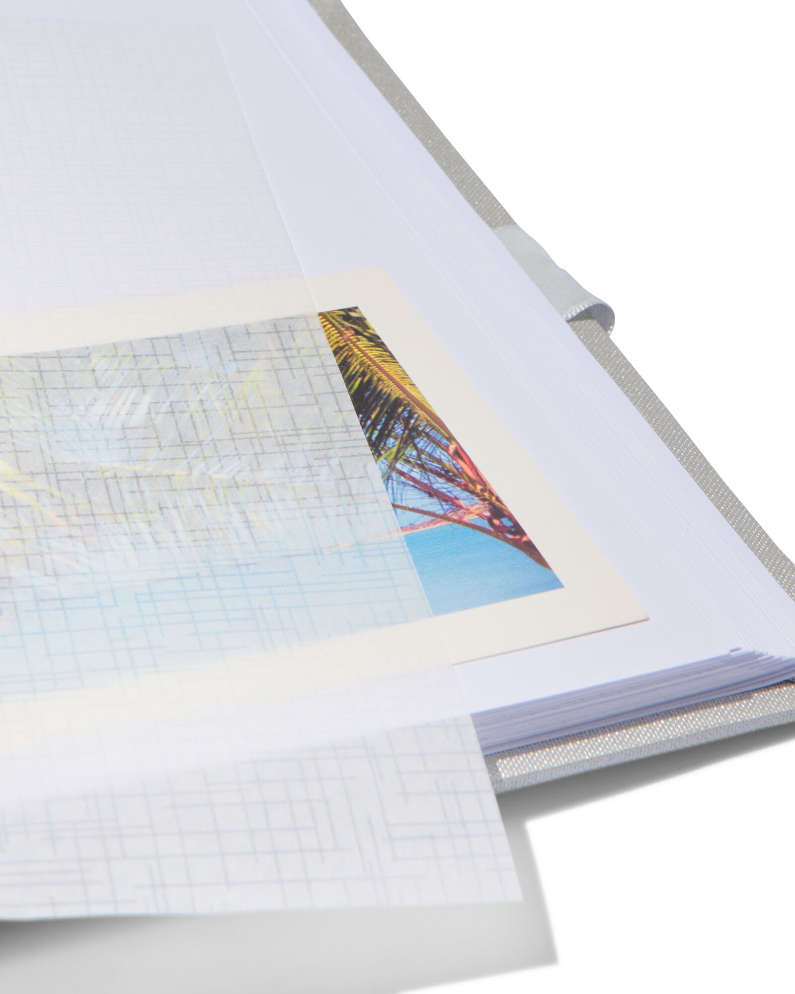 Fotoalbum mit Schleife, 24 x 24.5 cm, Leinen, silbern - 14633313 - HEMA