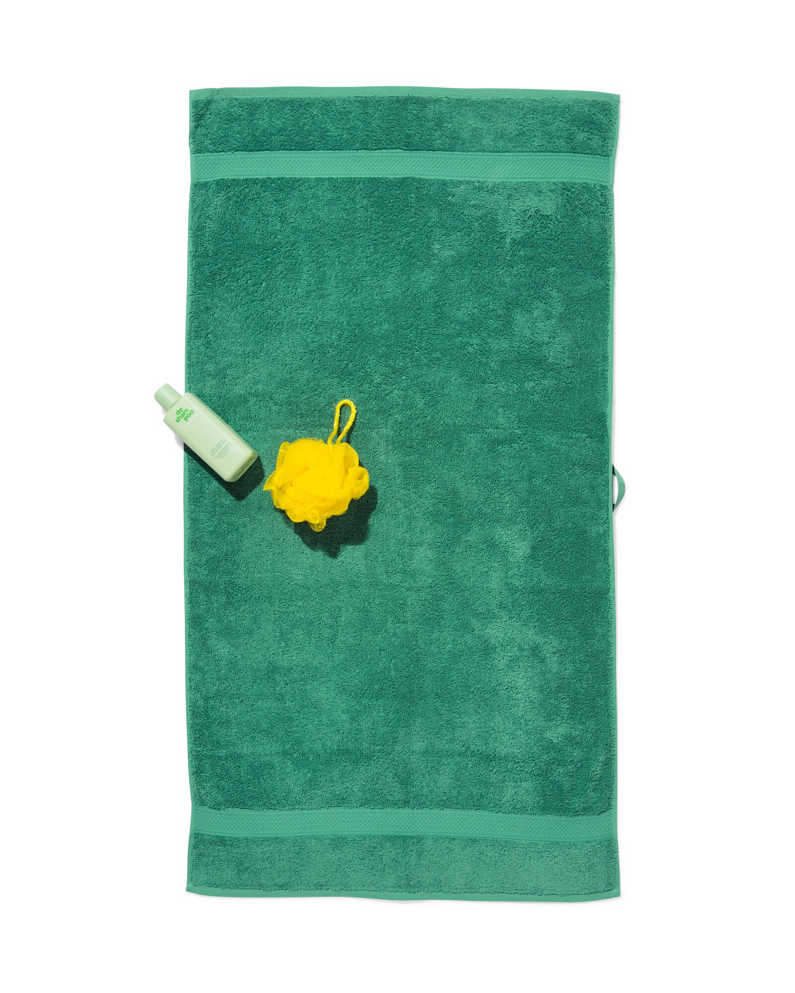 serviettes de bain - qualit&eacute; &eacute;paisse vert moyen serviette 60 x 110 - 5282871 - HEMA