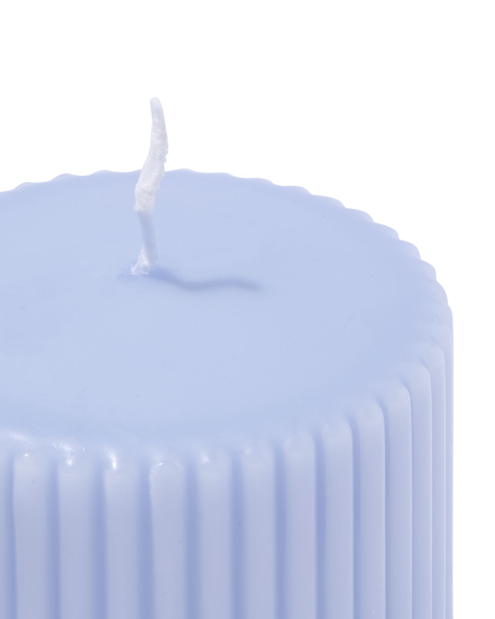 bougie cylindrique ⌀10x10cm nervur&eacute;e bleu clair - 13509064 - HEMA