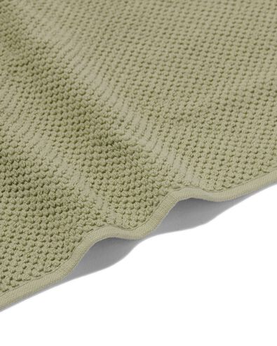 handdoek 2e kans recycled katoen lichtgroen - 1000031877 - HEMA