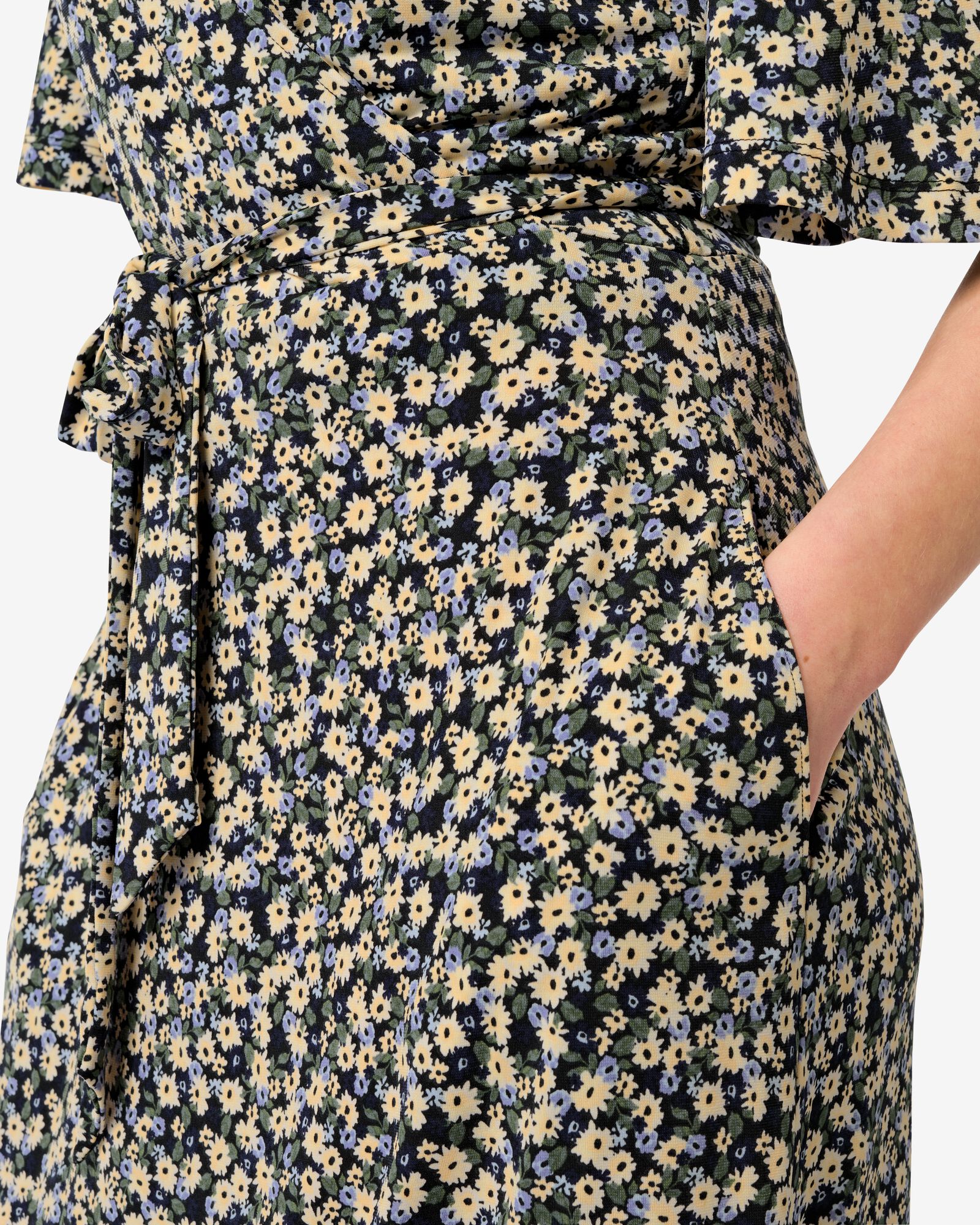 dames overslagjurk Nora bloemen multi - 36350575MULTI - HEMA