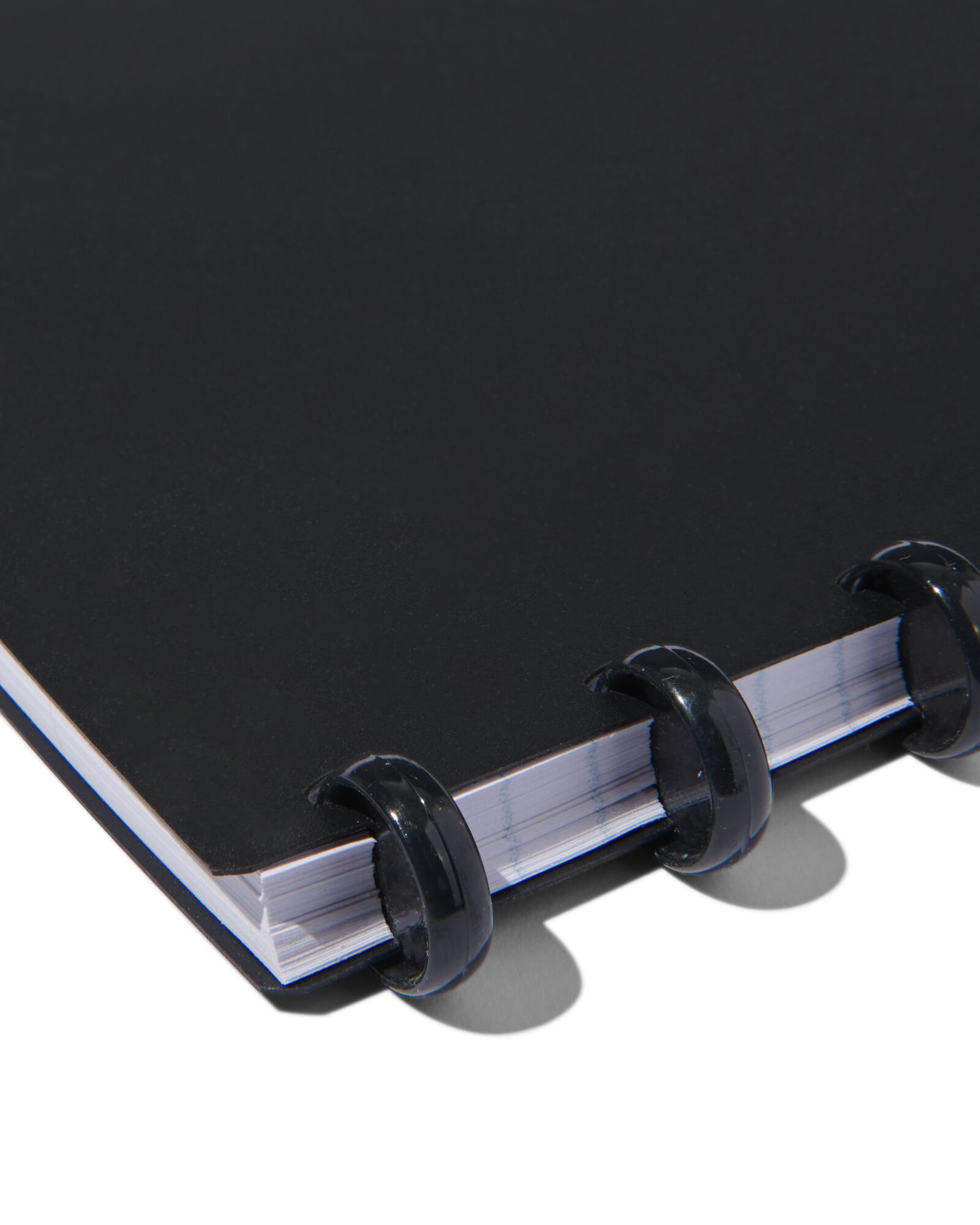 cahier &agrave; anneaux A4 lign&eacute; - 14122370 - HEMA