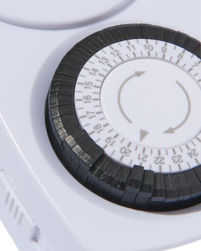 prise programmable - 81040007 - HEMA