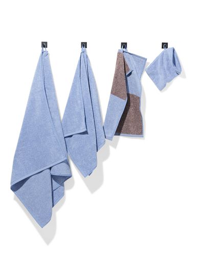serviettes de bain - qualit&eacute; &eacute;paisse bleu serviette 70 x 140 - 5200355 - HEMA