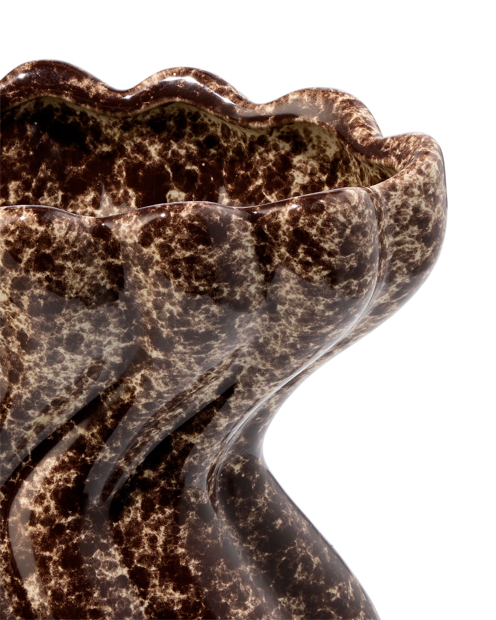 vase 23cm c&eacute;ramique nervur&eacute; ondul&eacute; marron - 13326010 - HEMA