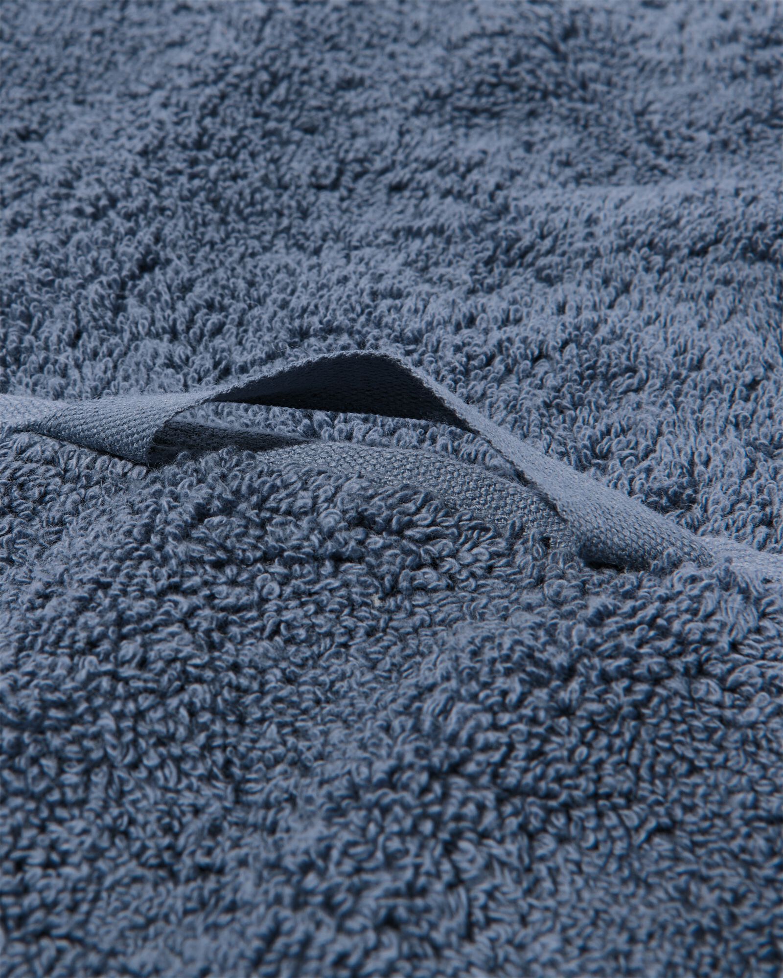 serviettes de bain - h&ocirc;tel extra doux bleu moyen serviette 70 x 140 - 5250359 - HEMA