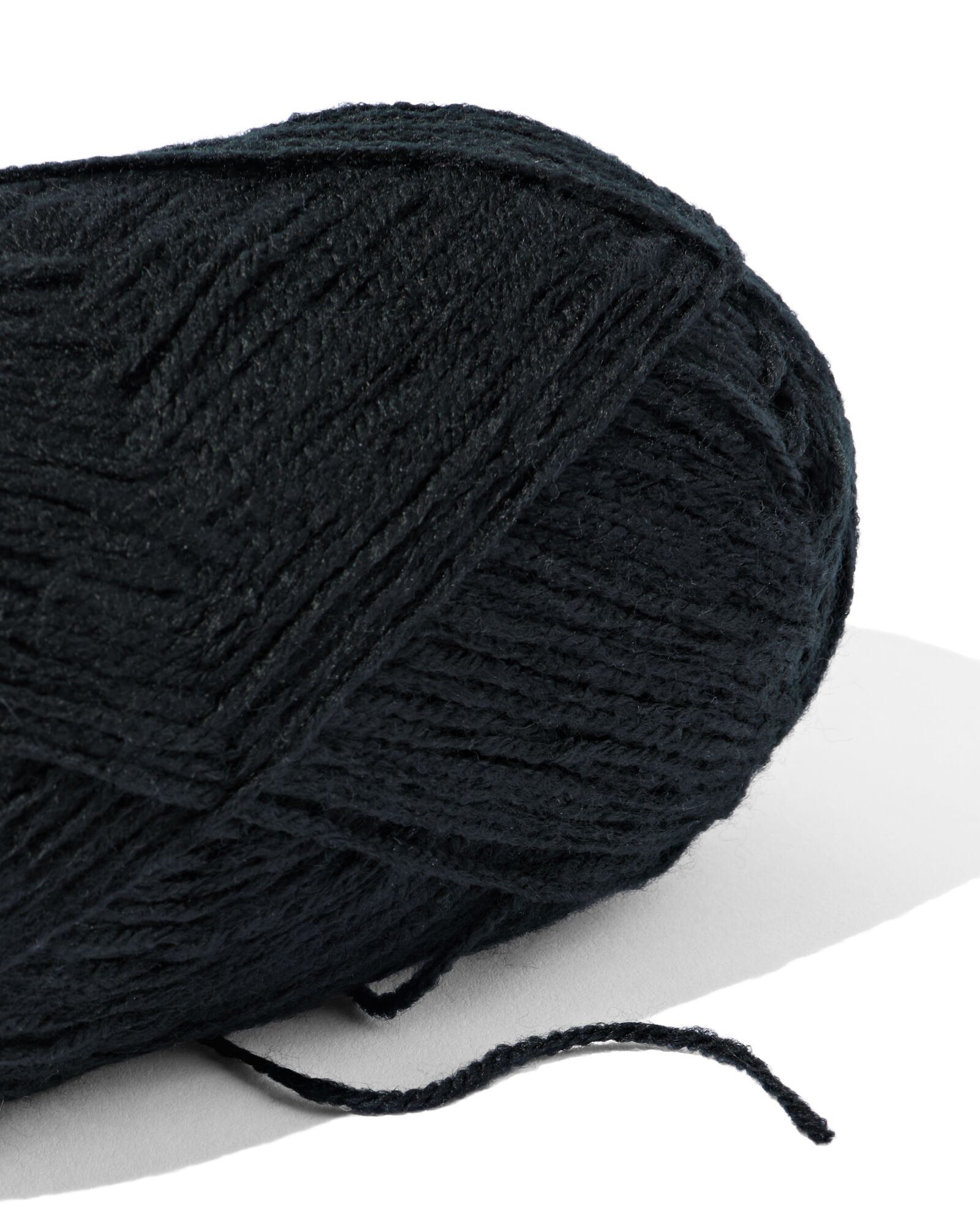 Acrylgarn, schwarz, 100 g, 250 m - 60760001 - HEMA