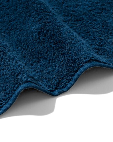 serviette de bain-60x110 cm-qualité épaisse-denim uni denim serviette 60 x 110 - 5240181 - HEMA