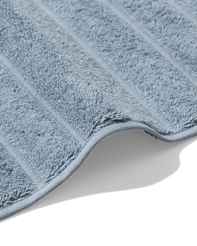 serviette de bain 50x100 rayée qualité épaisse bleu glacier blauw serviette 50 x 100 - 5230044 - HEMA